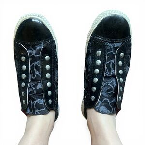 Christian Audigier Black and Gray Sneakers with rhinestones no laces Sz 9